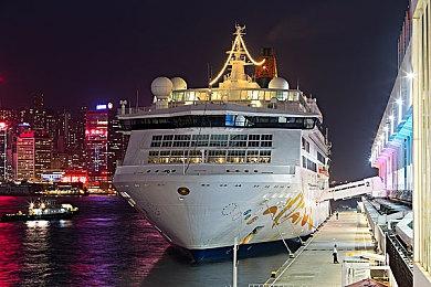 《王者荣耀》今年五五朋友节皮肤：刘关张桃园三结义